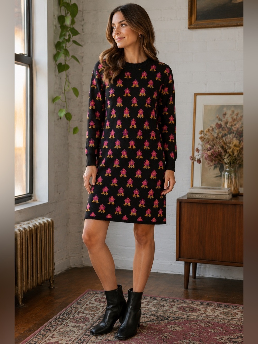 Vintage Johnathan Martin Black Floral Knit Dress with Pink & Gold Pattern Size S